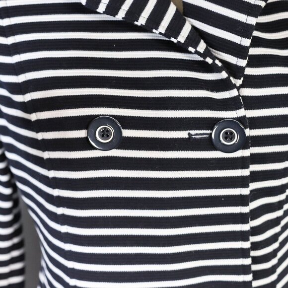 Cabi Size S blue/white stripe lightweight fitted nautical-themed jacket/trenchco - Picture 5 of 14